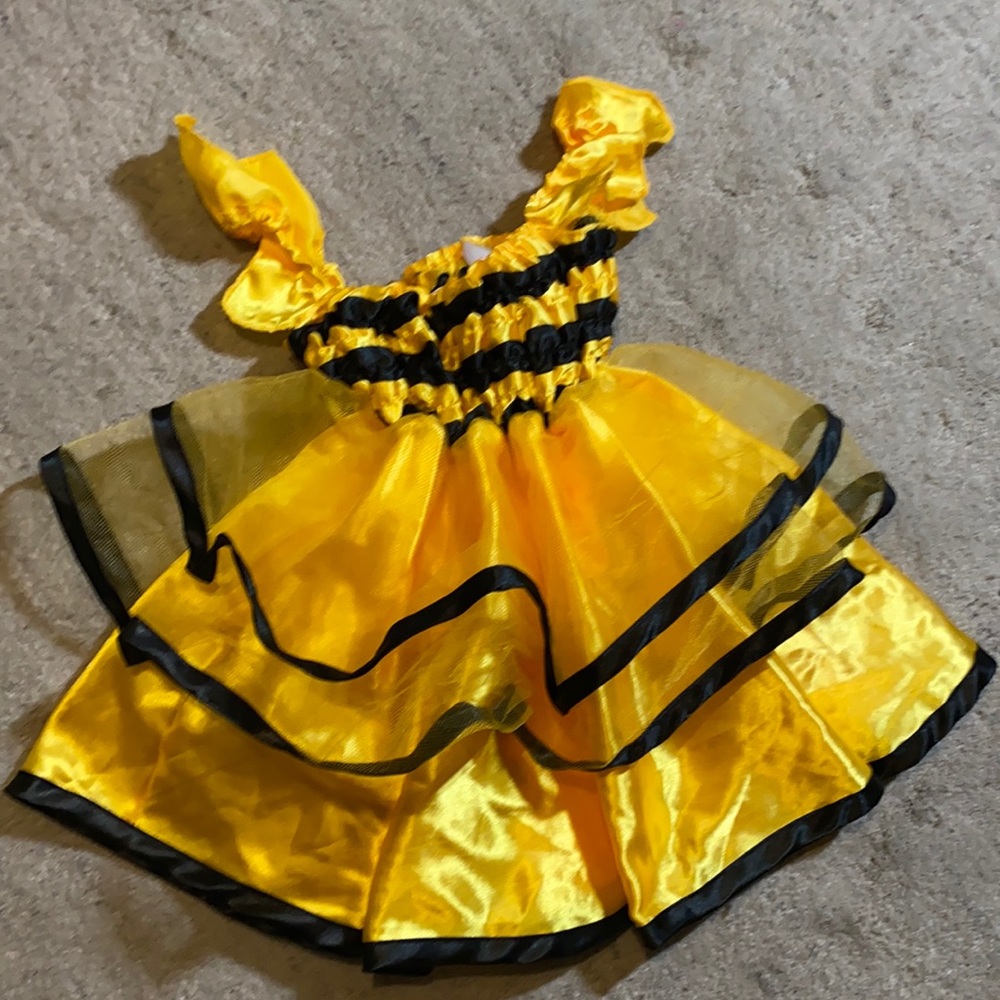 Buzz off tulle tutu bumble bee queen bee 🐝